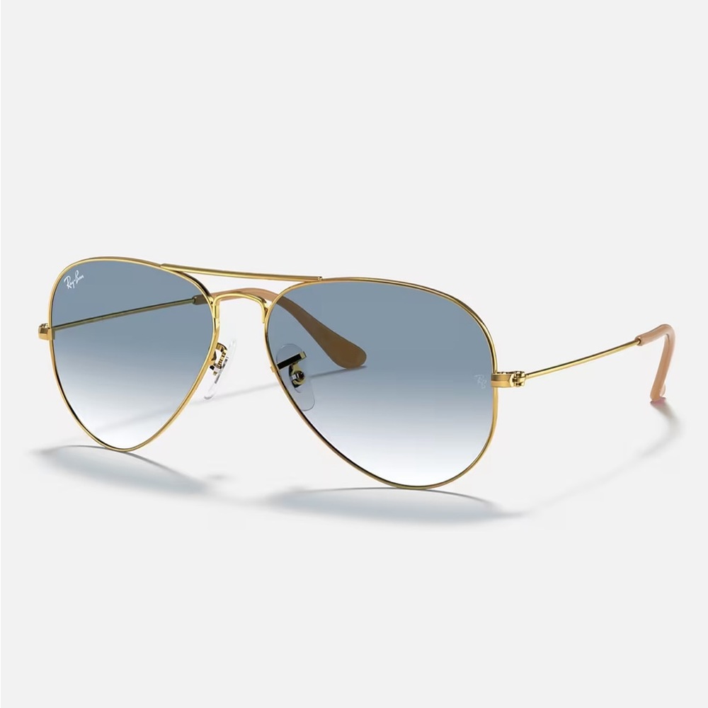 Ray Ban Aviators - Picture 2 of 6